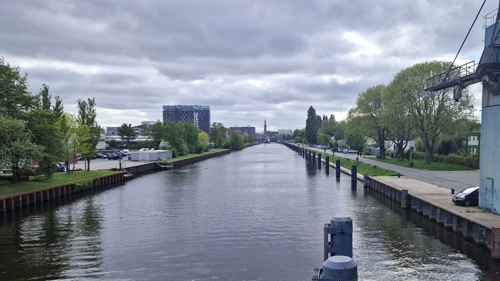 Kade vanaf Berlagebrrug