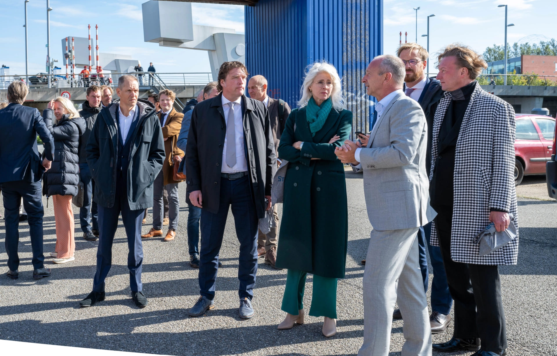 foto van Mona Keijzer op bezoek